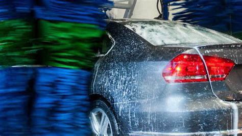 This should give you plenty of information on the nearest local drive thru car wash. Drive Through Car Wash - Coupons Deli