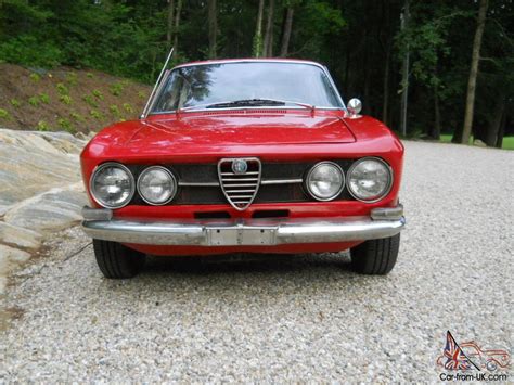 The gtv would not only ride on the same architecture as the giulia and stelvio, it would feature similar powertrain options. 1970 Alfa Romeo EUROPEAN Tipo 10544 Model 1750 GT VELOCE ...