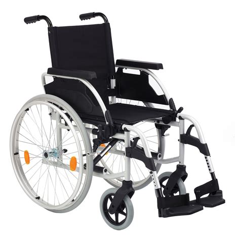 Una silla de ruedas es más que un simple producto, es una herramienta vital para muchas personas, y es por eso que tenemos para ti o para tu ser querido las mejores sillas de ruedas, fabricadas con los mejores materiales, ademas nuestras sillas son faciles de transportar y adaptables, además de tener unos asientos muy ergonómicos para que cualquiera que la utilice se sienta muy cómodo o. CARROZZINA STANDARD BREEZY UNIX - Sanitaria Polaris Srl