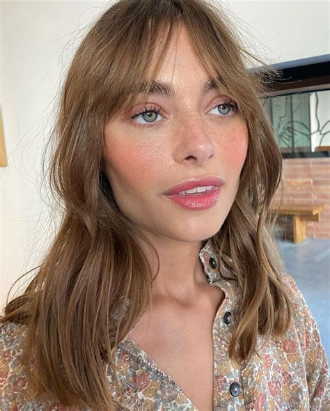 30 curtain bangs for a chic and cozy look for 2023 short hair with bangs short hair styles