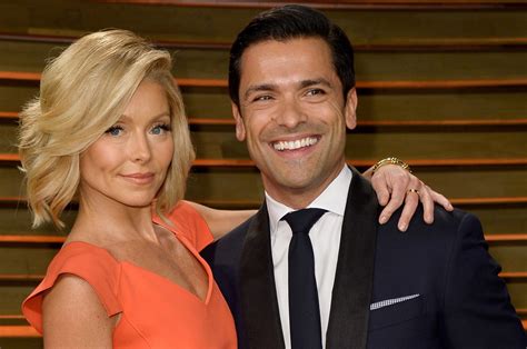 Kelly Ripa Talks Hubby Marc Consuelos Penis Size After Pic Impresses Fans