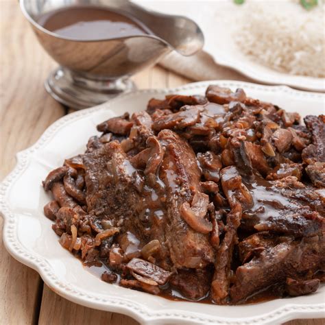 Slow Cooker Boneless Short Ribs