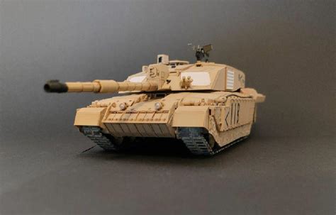 タミヤ 148 イギリス主力戦車 チャレンジャー2イラク戦仕様 プラモデル メルカリ