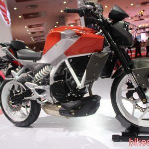 AE DSK Hyosung Naked GD N Launch Soon Pics Details