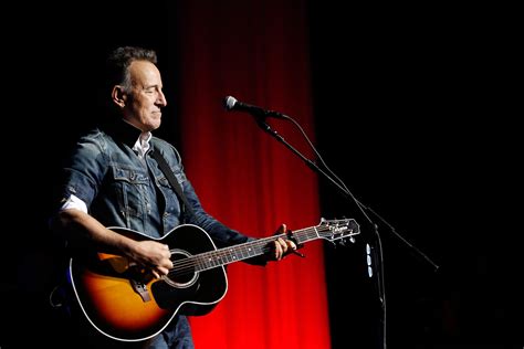 Bruce springsteen was born september 23, 1949 in freehold, new jersey and is an american singer, songwriter and musician who is both a solo artist and the leader of the e street band. Bruce Springsteen Says Donald Trump Will Win Again in 2020 ...