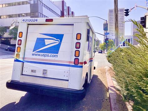 Usps Priority Mail Express Us Global Mail