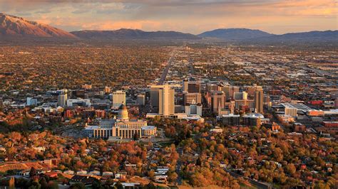Cheap Flights from Seattle to Salt Lake City from $56 | (SEA - SLC) - KAYAK