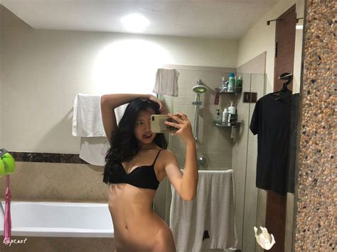 Singaporean Girl Li Suann Nude Leaked The Fappening