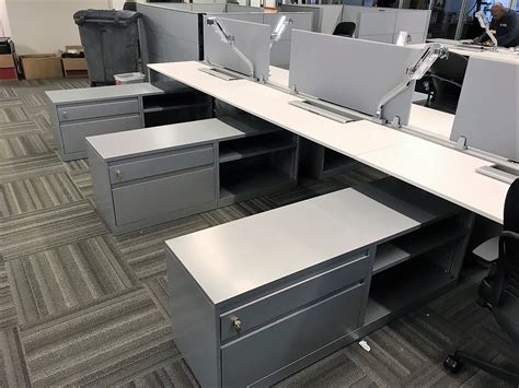 188 Steelcase Frameone Benching Workstations With Mobile Privacy
