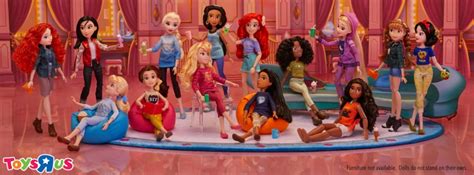 Disney Princess Ralph Breaks The Internet Ultimate Fashion Doll Pack