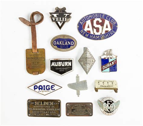 Group Of Vintage Car Emblems Badges And Insignias Cottone Auctions