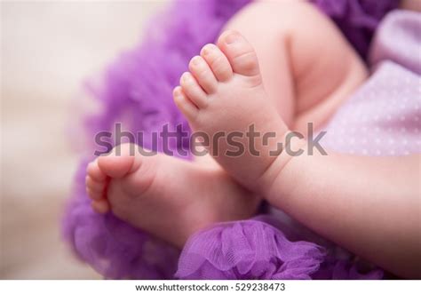 Photo Feet Newborn Baby Skin Peeling Stock Photo 529238473 Shutterstock