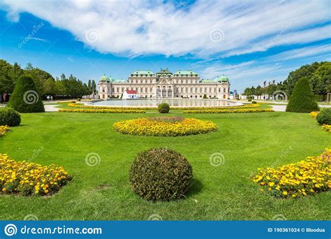 Belvedere Palace In Vienna Stock Photo Image Of Austrian 190361024