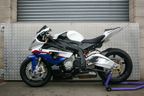 Shifting gears without a clutch? Double IOM TT winning B&B II™ (inc DBS™) install, this ...