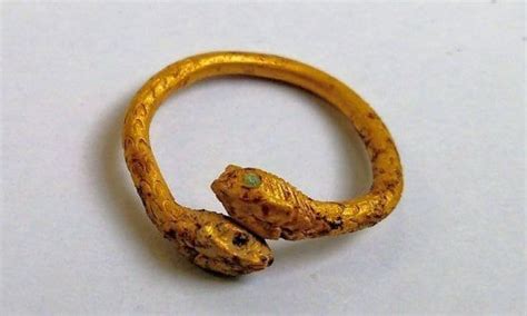 Gold Ring From Pompeii Ancient Jewels Ancient Jewelry Old Jewelry