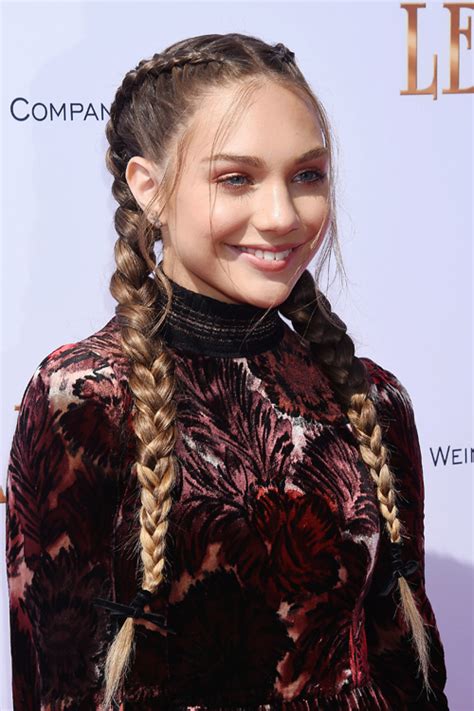 Maddie Ziegler Straight Light Brown All Over Highlights Face Framing