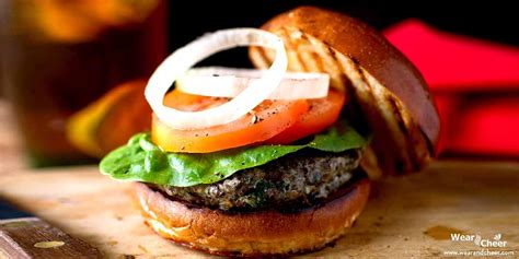 Maybe you would like to learn more about one of these? Tasty and Easy Turkey Burger Recipe | Recipes, Burger ...