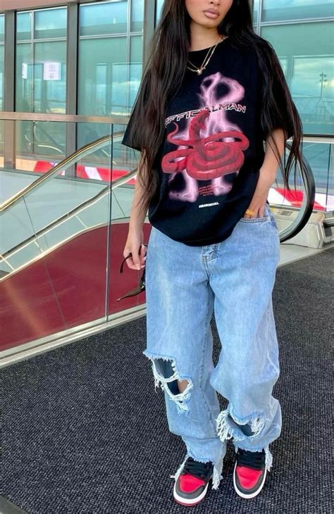 High Waist Baggy Jeans In 2021 Tomboy Style Outfits Cute Casual