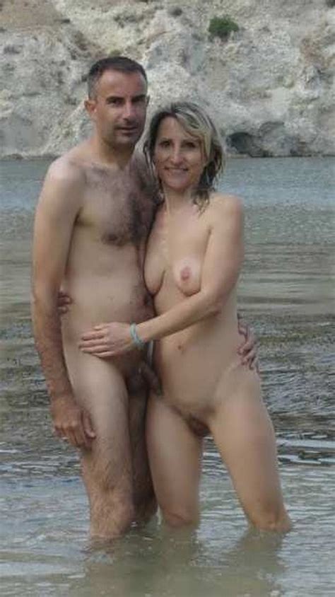 Fotos de parejas de playa desnuda Hermosas fotos eróticas y porno
