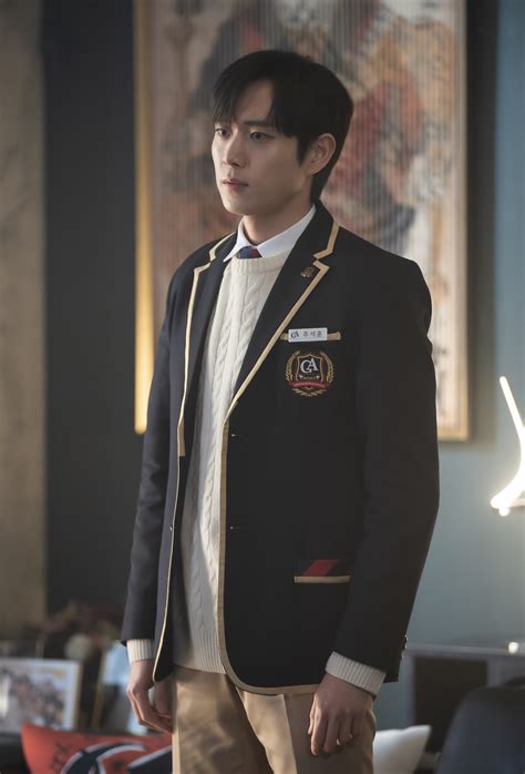 4 Reasons To Love The Rising Actor Kim YoungDae