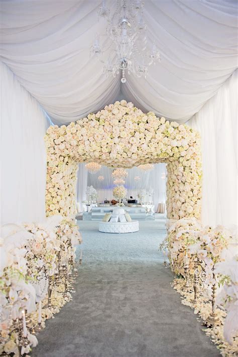 The top 10 most beautiful endangered animals in the world. 18 of Our Favorite Over-the-Top Wedding Ideas
