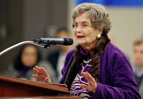 Lila Cockrell San Antonios First Female Mayor Left A Long And