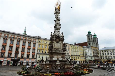 Lugares Que No Puedes Dejar De Visitar En Linz Austria Etias