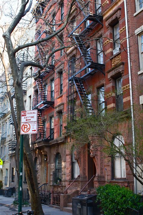 Living in greenwich village new york. T and T: Essence of Greenwich Village in New York City