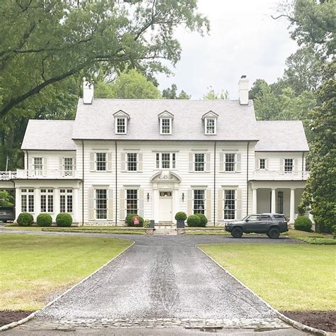 And, with customer satisfaction as our priority, you can expect competitive. Southern Home on Instagram: "How unbelievably gorgeous is ...