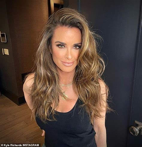 kyle richards 54 shows off his new hairstyle to match his sexy new body