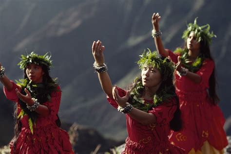 Hawaiian Hula Songs And Dance To Inspire You