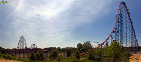 Superman Ride Of Steel Six Flags Amusement Park Rides Orlando Theme Parks Darien Lake
