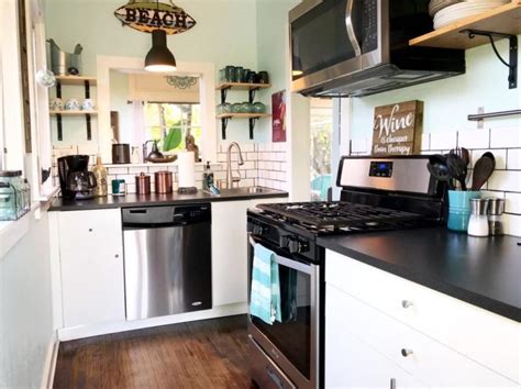 They are owned by a bank or a lender who took ownership through foreclosure proceedings. 500 Sq. Ft. Lake Worth Florida Cottage