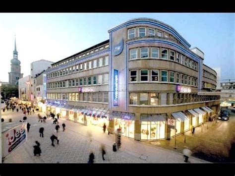 First mentioned as throtmanni in 885, dortmund became a free imperial city in 1220 and later joined the hanseatic league. Hunting Exhibition in Dortmund, Germany - YouTube