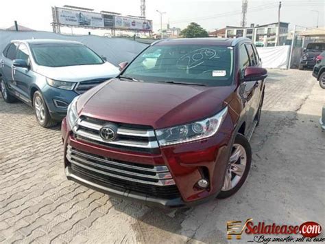 Majority of cars bought in nigeria as tokunbo are actually salvaged or accident ridden vehicles that have gone through tedious repairs but the average car buyer does not know the difference. Tokunbo 2017 Toyota Highlander for sale in Nigeria | Sell ...