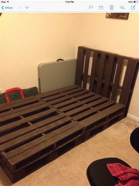 Materials needed:1 wood pallet1 4x4 post (for legs)3 1x6x8 boards (for frame)5 1x4x8 boards (for slats)2 2x3 twin size montessori bed is an amazing bed frame for sleep and play. Pallet bed we created! All attached and awaiting a full ...