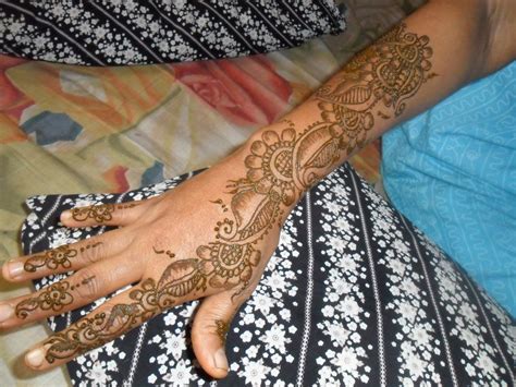 Imple and beautiful shuruba designs : Latest Mehndi Trend | Modern Mehndi Designs