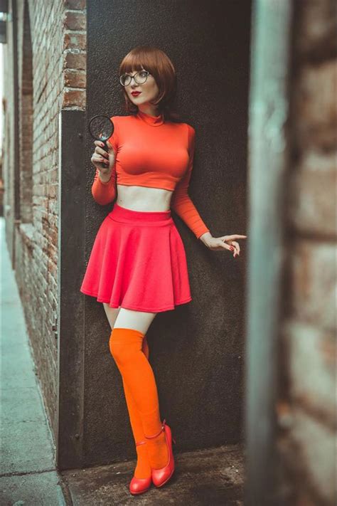 Velma Cosplay From Scooby Doo Media Chomp