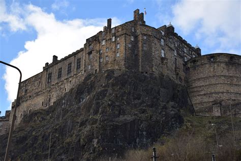 Edinburgh Castle - Bella Travel Planning