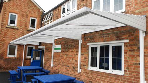 It is actually the best to use on the beach backyard. Smoking Canopies | Canopies UK