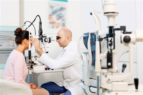 Do urgent care have eye doctors. Windows to Your Health: The Importance of Routine Eye Exams