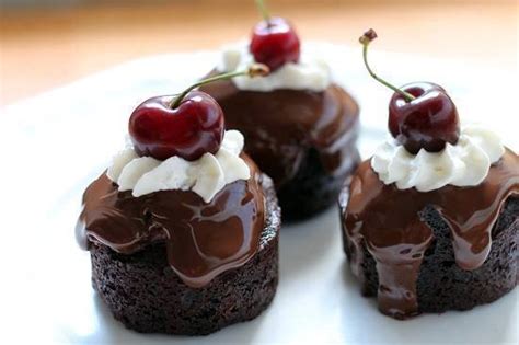 Maybe you would like to learn more about one of these? RESEP DAN CARA MEMBUAT KUE BLACK FOREST YANG LEMBUT DAN LEZAT | JDSK