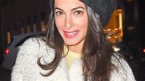 Amal clooney calls on australian mps to pass the magnitsky law to help protect global human rights. Amal Clooney: Der New Yorker Shopping-Spot der Stilikone ...