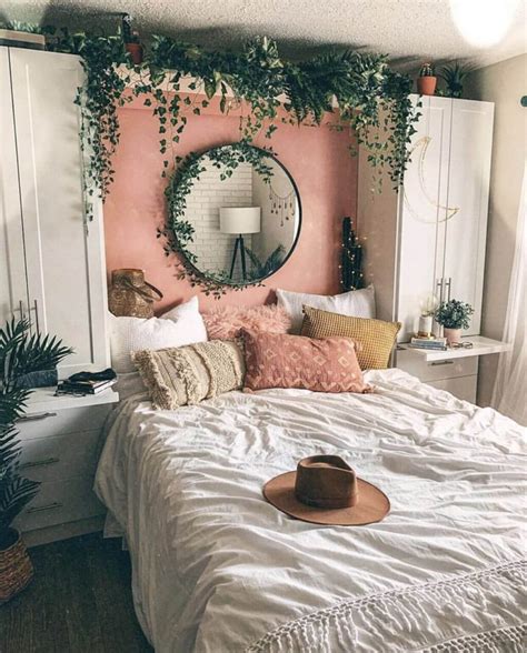 11 Aesthetic Bedroom Ideas With Trending Pictures