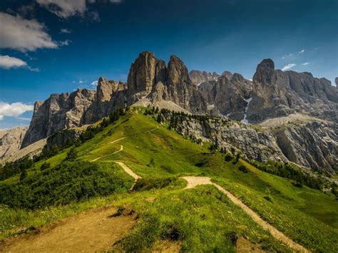 Day Tour From Venice To Visit The Dolomites