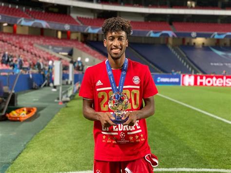 Jun 30, 2021 · ليونيل ميسي وسيرجيو راموس الأكثر شهرة بين 20 لاعبا قالت صحيفة ماركا الإسبانية إن من حقهم الانتقال الحر لأي ناد من دون قيد أو شرط، منتصف ليلة اليوم الأربعاء، إذ تنتهي عقودهم نهاية الشهر الجاري. كومان بعد تتويج بايرن ميونخ بدوري الأبطال: حزين على باريس ...