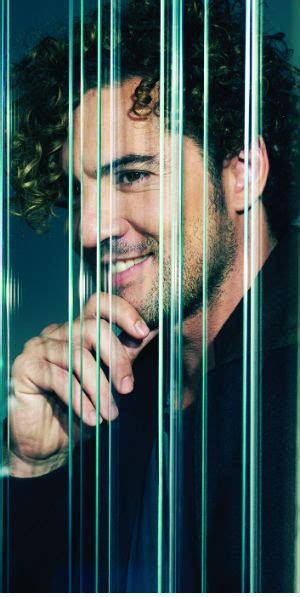 Con Éxito Debuta Nuevo Disco De David Bisbal — Fmdos