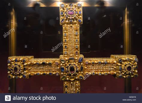 Imperial Crown Imperial Sword Imperial Orb Holy Lance Crown Jewels