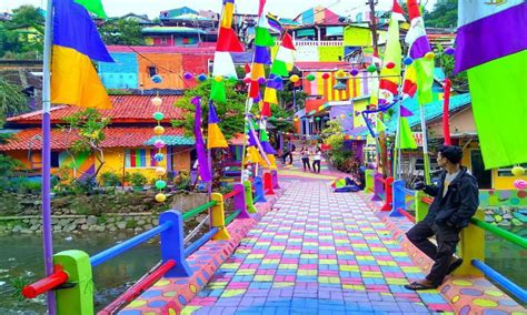 Welcome To Kampung Pelangi The Rainbow Village In Indonesia Gadt Travel