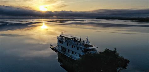 One occupies a small region of western uruguay in the department of rio negro, and the remaining three are found in the entre rios province in eastern. Brazil Birding Tour with FIELD GUIDES: Rio Negro Paradise